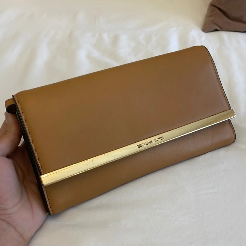 Michael Kors Clutch